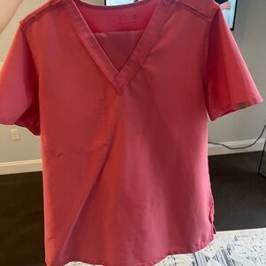 desert rose Figs one pocket top and bottoms